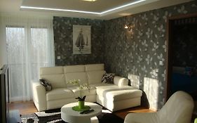 Viola Harmony Apartman